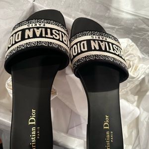 Christian Dior DWAY SLIDE sandals